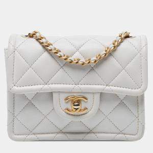 Pre Owned Chanel White Mini Quilted Caviar Sweet Classic Flap