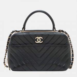Pre Owned Chanel Black Medium Chevron Lambskin Trendy CC Bowling Bag