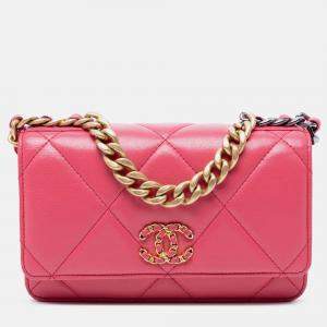 Pre Owned Chanel Pink Quilted Lambskin 19 Wallet on Chain