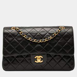 Pre Owned Chanel Black Medium Classic Lambskin Double Flap