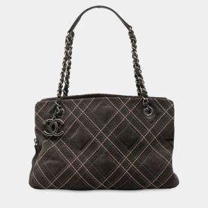 Pre Owned Chanel Grey Paris Edinburgh Wild Stitch Suede Saltire Shoulder Bag