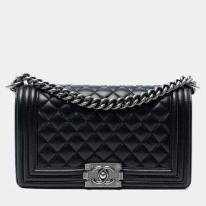 Pre Owned Chanel Black Old Medium Quilted Lambskin Boy Flap