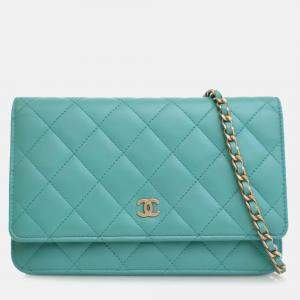 Pre Owned Chanel Blue CC Quilted Lambskin Wallet On Chain
