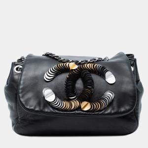 Pre Owned Chanel Black CC Lambskin Disc Bon Bon Flap