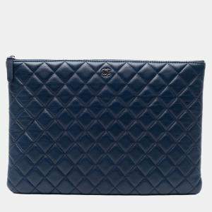 Pre Owned Chanel Blue Large Quilted Lambskin O Case Clutch
