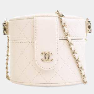 Pre Owned Chanel White Mini Quilted Lambskin CC Allure Vanity Case