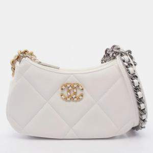مملوكة مسبقًا Chanel 19 Matelasse Small Hobo Shoulder Bag Leather White