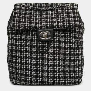 Pre Owned Chanel 2016 Black/Silver Tweed 'Urban Spirit' Backpack