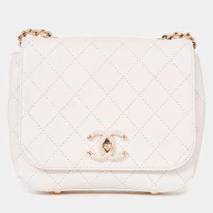 مملوكة مسبقًا Chanel 2018/19 White Leather Small Covered CC Flap Bag