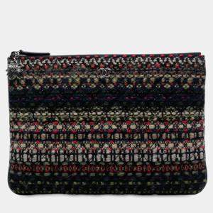 مملوكة مسبقًا حقيبة شانيل مستحضرات تجميل تويد وصوف مبطن أزرق