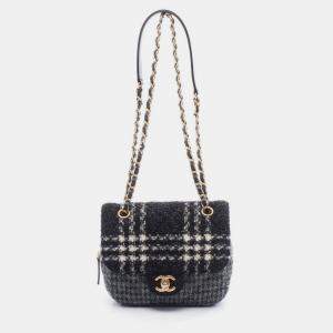 Pre Owned Chanel Matelasse Shoulder Bag Wool Fabric Black White Gray