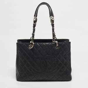 مملوكة �مسبقًا حقيبة يد شانيل "غراند شوبر" جلد كافيار أسود مبطن