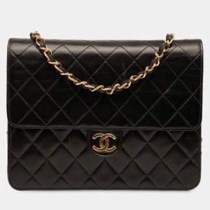 مملوكة مسبقًا Chanel Black Small CC Quilted Lambskin Single Flap