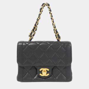 Pre Owned Chanel Lambskin Shoulder Bag