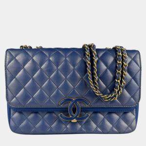 Pre Owned Chanel Matelasse Shoulder Bag In Leather And Metal Shiny Blue Gold