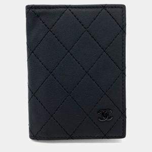 مملوكة مسبقًا Chanel Black Leather card wallet