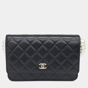 Pre Owned Chanel Black Leather and Pearls Pearl WOC Mini Crossbody Bag