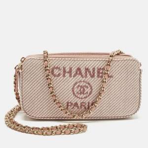 مملوكة مسبقًا Chanel Deauville Double Zip Pink Fabric Chain Clutch 