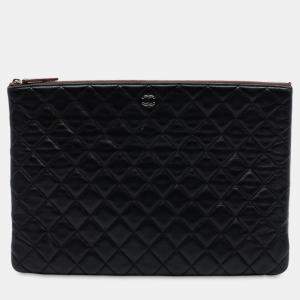 Pre Owned Chanel Black Large CC Quilted Lambskin O Case Clutch