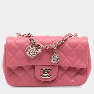 مملوكة مسبقًا Chanel Pink Mini Rectangular Classic Lambskin Valentines Heart Charms Single Flap