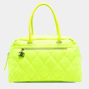 مملوكة مسبقًا Chanel Paris Biarritz Quilted Canvas Fluo Duffle Bag