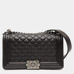 Pre Owned Chanel Black Old Medium Quilted Caviar Boy Flap