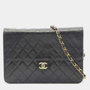 مملوكة مسبقًا Chanel Square Flap Black Quilted Leather Shoulder Bag
