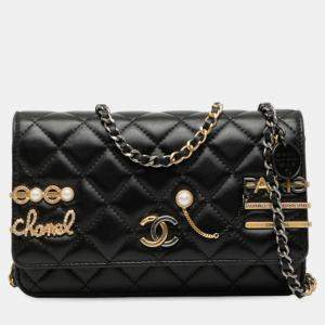 Pre Owned Chanel Black CC Quilted Lambskin Coco Clips Wallet on Chain