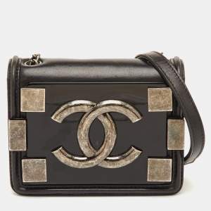 مملوكة مسبقًا Chanel Boy Brick Black Leather CC Flexiglass Flap Crossbody Bag