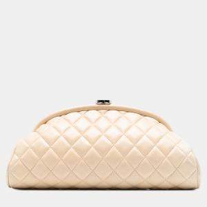 Pre Owned Chanel Beige Quilted Lambskin Timeless Kisslock Clutch
