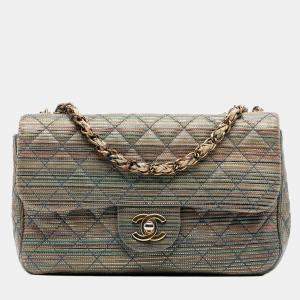 مملوكة مسبقًا Chanel Gold Paris Seoul Small Metallic Lambskin Striped Flap