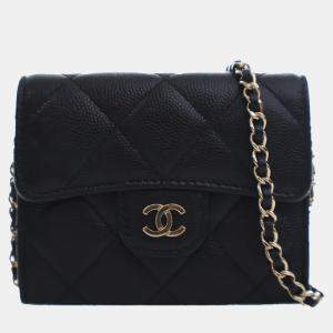 مملوكة مسبقًا Chanel Black CC Quilted Caviar Flap Card Holder On Chain