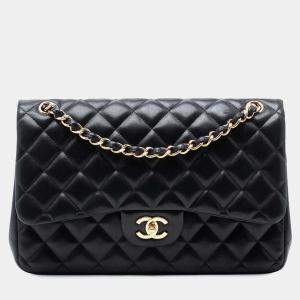 مملوكة مسبقًا Chanel Black Jumbo Classic Lambskin Double Flap