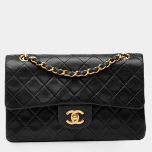 مملوكة مسبقًا Chanel Black Small Classic Lambskin Double Flap