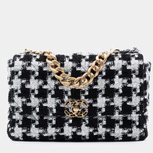 Pre Owned Chanel Black White Large Houndstooth Tweed 19 Flap