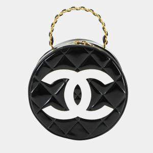 مملوكة مسبقًا Chanel CC Round Black/White Enamel Vanity Handbag