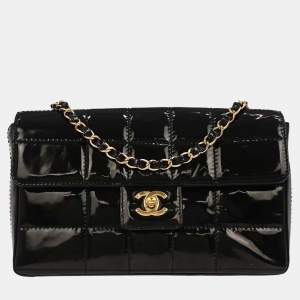 Pre Owned Chanel Black Patent Leather Choco Bar Single Flap Shoulder Bag