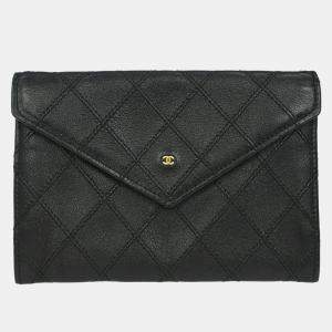 مملوكة مسبقًا محفظة عملات شانيل بجلد الحمل أسود بلونين