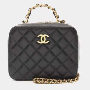 مملوكة مسبقًا حقيبة كتف شانيل ماتيلسي جلد الخروف أسود