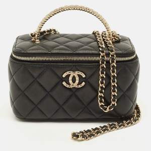 مملوكة مسبقًا Chanel Vanity Case Small Black Quilted Leather Shoulder Bag
