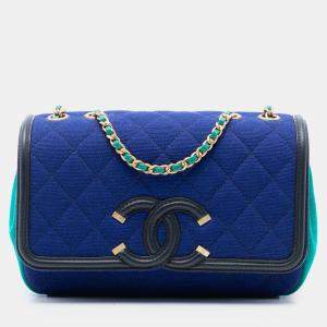 مملوكة مسبقًا حقيبة شانيل رفرف فيليجري CC جيرسي أزرق صغيرة