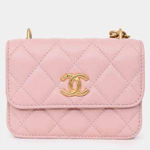 مملوكة مسبقًا Chanel 2021 Pink Leather 'Pearl Crush' Mini Crossbody Bag