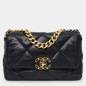 مملوكة مسبقًا حقيبة شانيل 2019 جلد أسود 19 فلاب