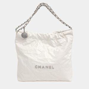 Pre Owned Chanel White Leather 22 Bag 35