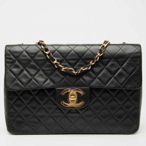 Pre Owned حقيبة شانيل جلد خروف سوداء ماكسي إكس إل كلاسيك رفرف واحد