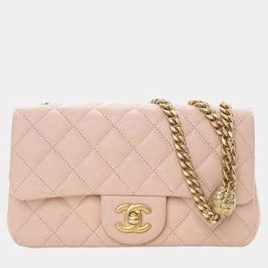 مملوكة مسبقًا Chanel Pink Mini Rectangular Classic Lambskin Sweet Camellia Flap