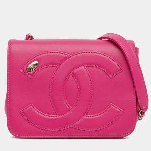 مملوكة مسبقًا Chanel Pink Lambskin CC Mania Flap