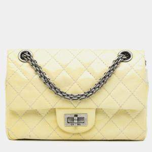 مملوكة مسبقًا Chanel Yellow Mini Reissue 2.55 Patent Double Flap