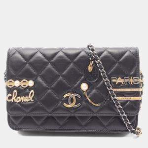 Pre Owned Chanel Coco Clips Black Lambskin Leather Clutch Bag