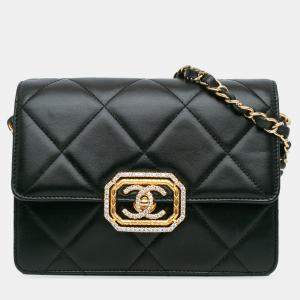 Pre Owned Chanel Black Quilted Lambskin Octagonal Buckle Crossbody